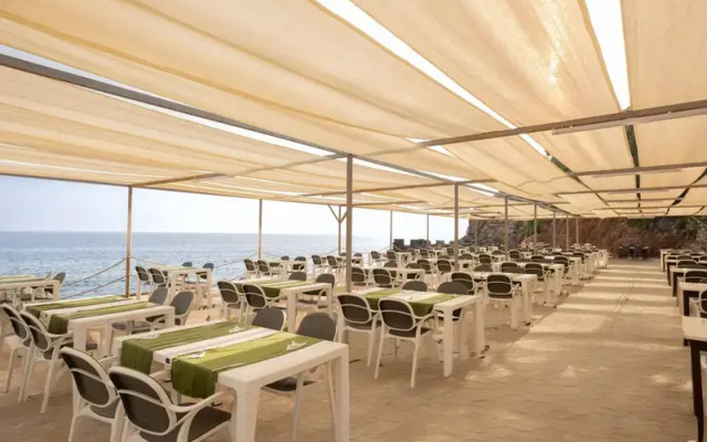Club Tropical Paradise & Spa