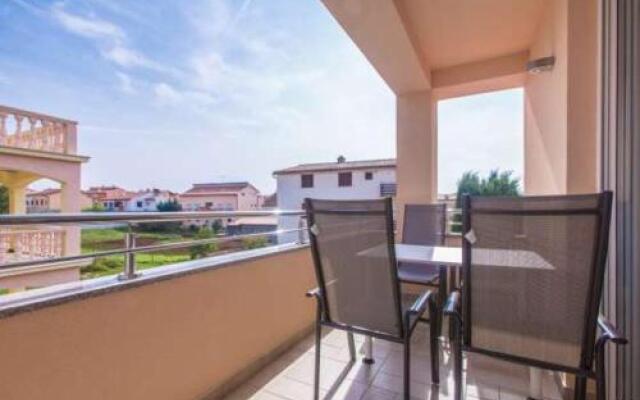 Apartments Dragica 927