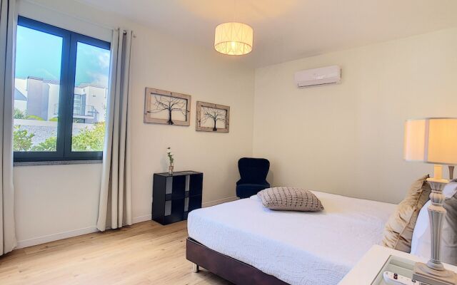 Villa Relaxing View by MHM