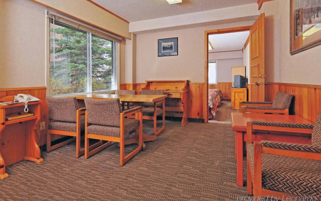 The Driftwood Inn