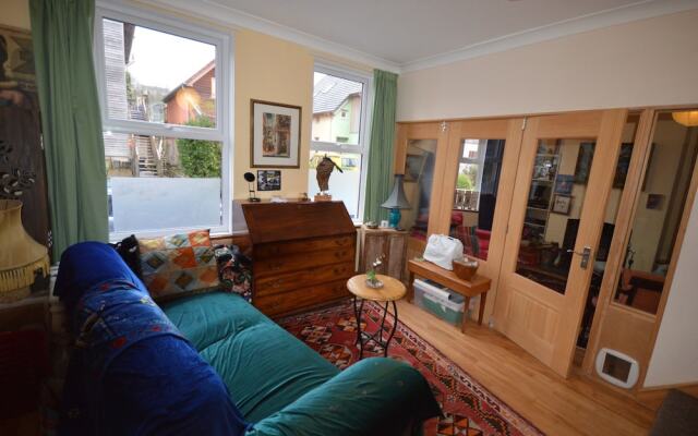 Beautiful 2 Bedroom House In St Werburgs