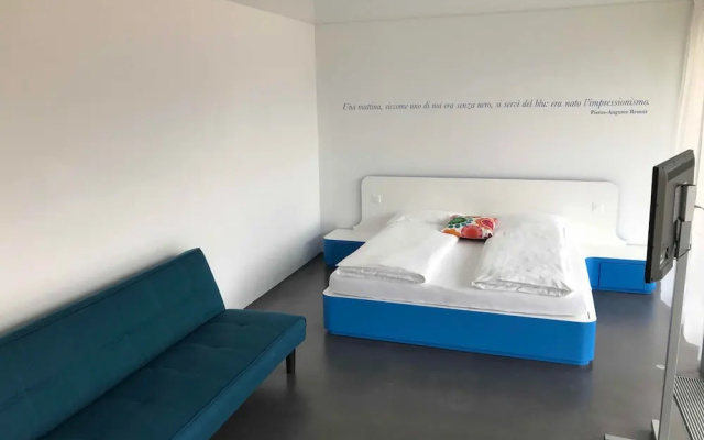 Chromotel — 3-star hotel in Mezzovico-Vira