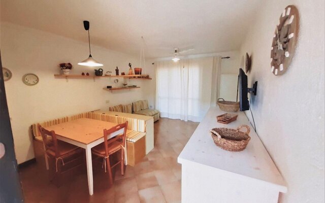 Attractive Holiday Home in Marinella with Balcony