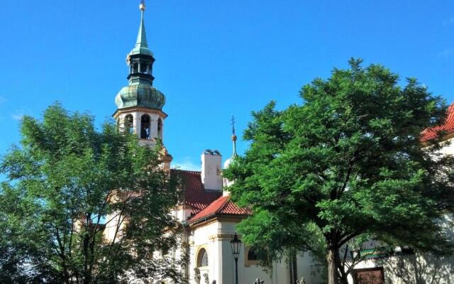 Garden Residence Prague Castle