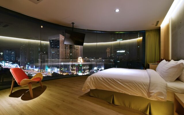 巨蛋旅店 HotelR14