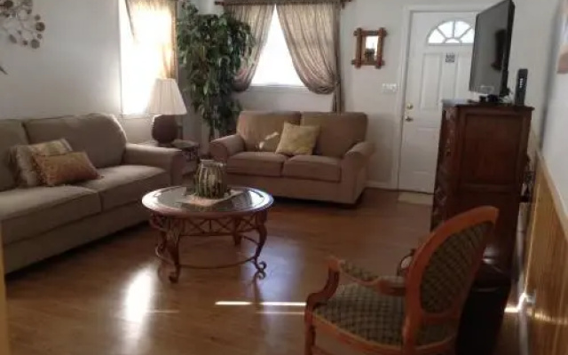 Paradise Cove Unit 10