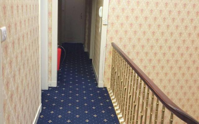 Tania Guest House
