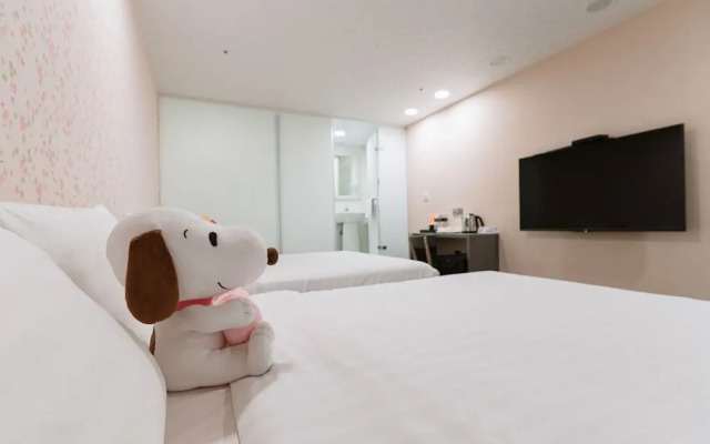 O Fun Hotel