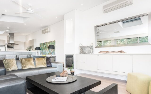 Your Luxury Escape - Vue from Here