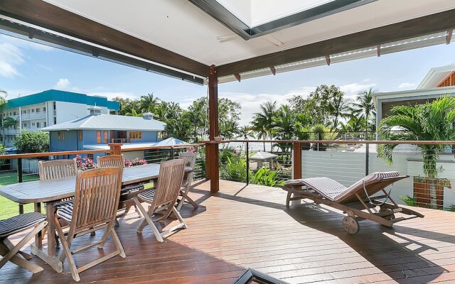 Beachcomber Holiday House