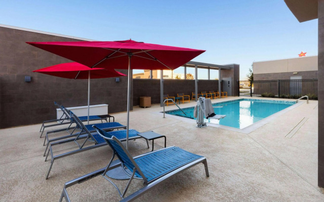 Hawthorn Extended Stay by Wyndham Kingwood/Houston