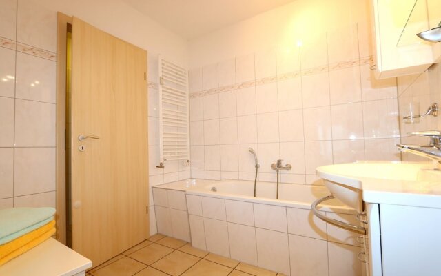 Studio Apartment With Terrace, own Parking Space and a Small Lake 500 m Away