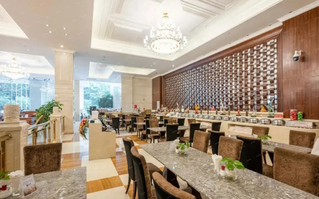 Shenzhen Shuidu Holiday