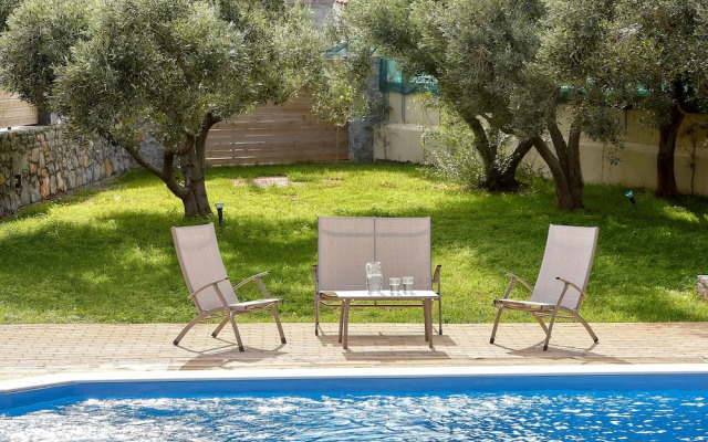 Feronia Villas