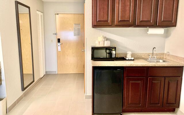 Best Western Oswego Hotel
