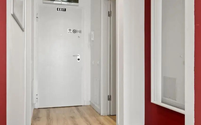 AQUARIUS: Upscale Flat in the Heart of Bucharest!