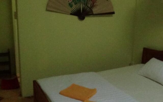 Luot Van Guest House