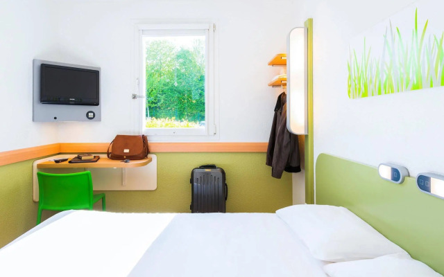 ibis budget Rennes Route de Saint Malo