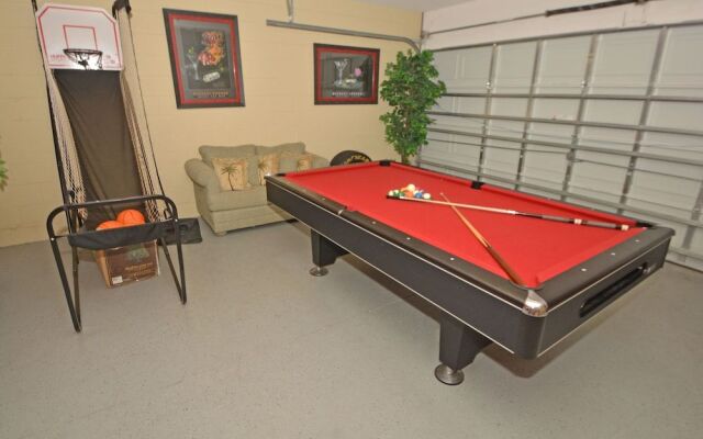 848KD Sunny Place 4 Br villa by RedAwning