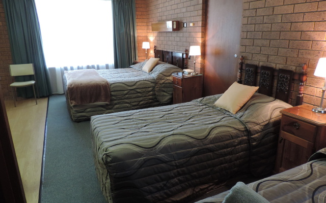 Greenacres Motel – Guest Rooms – Corowa