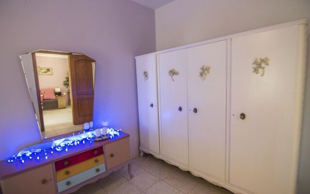 Brezza Apartment A