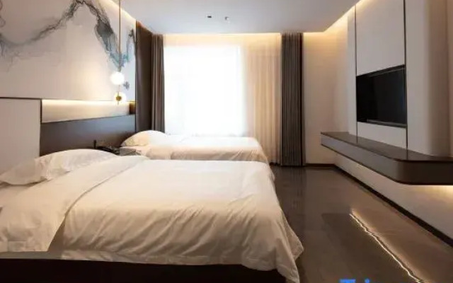 Kunlong Harbor Hotel