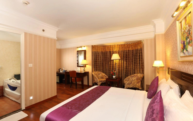Cochin Legacy – Guest Rooms – Maradu