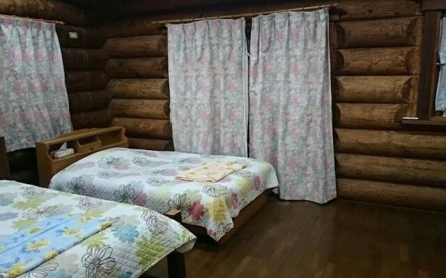 Log Pension Izumigamori