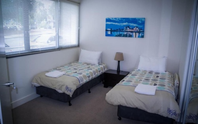 Waterfront By Gold Star Stays – Guest Rooms – Geelong