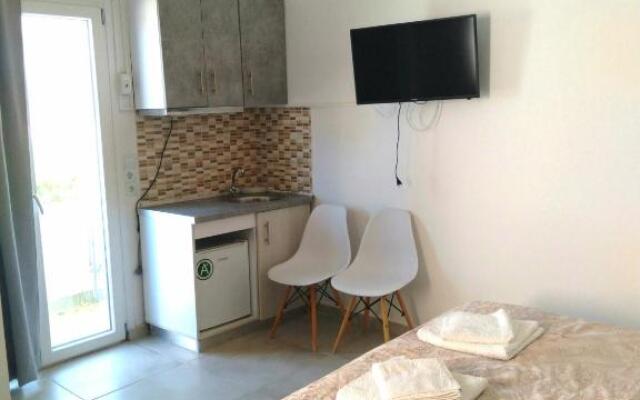 Iokasti Studio 1