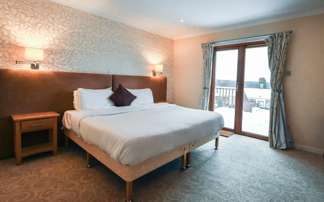 The Boat Hotel