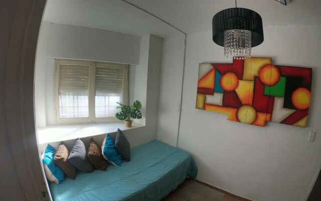 1080 Apartments