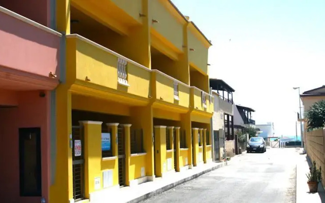 Raskaran Residence