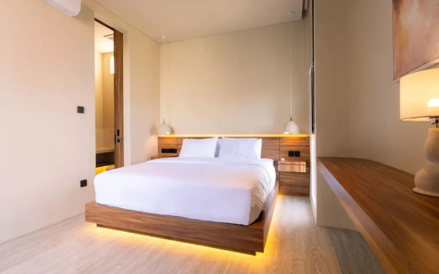 Saamu Private Luxury 3BR Villa with Pool