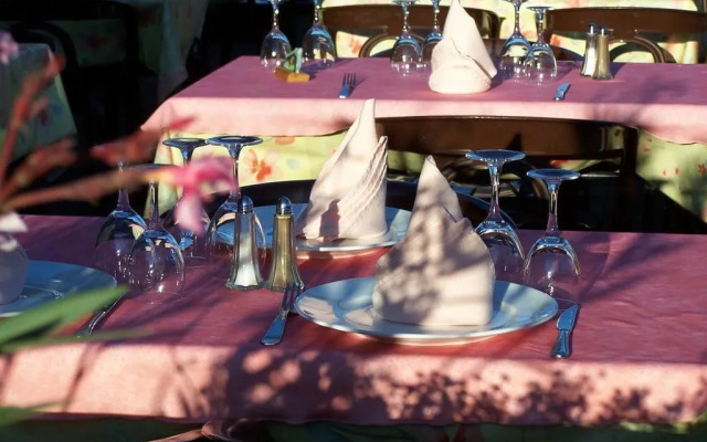 Auberge Le Cabaliros