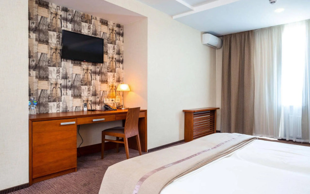 Zagrava Hotel