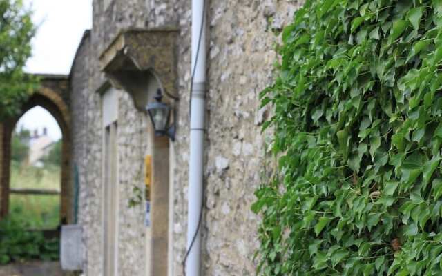 Cannards Grave Farmhouse - B&B