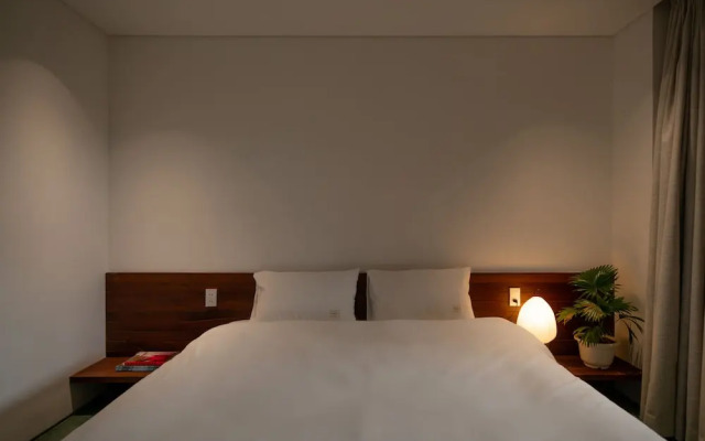 Scarlet Pavilion Homestay