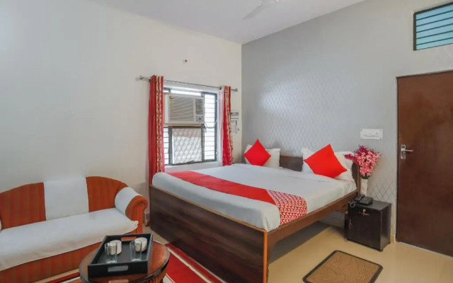 Shree G Residency by OYO Rooms