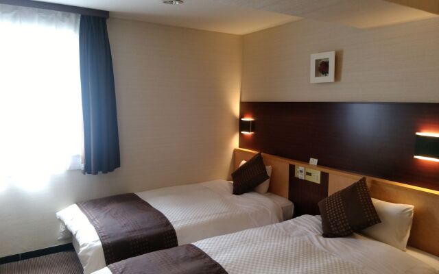 Ueno First City Hotel