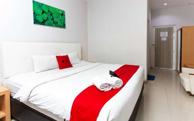 RedDoorz Plus @ Idjen Boulevard Malang