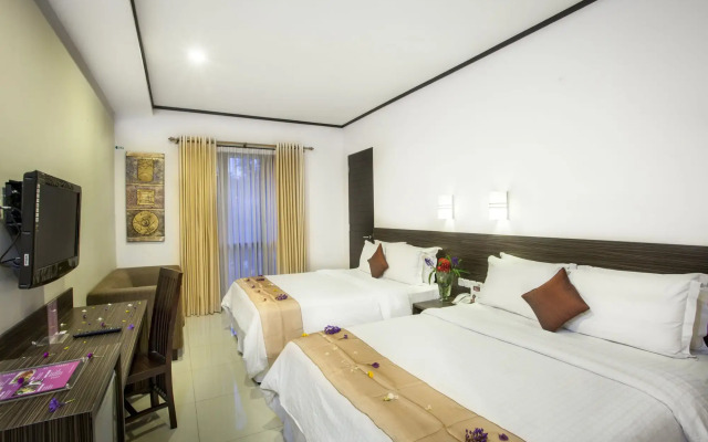 Summer Hills Hotel