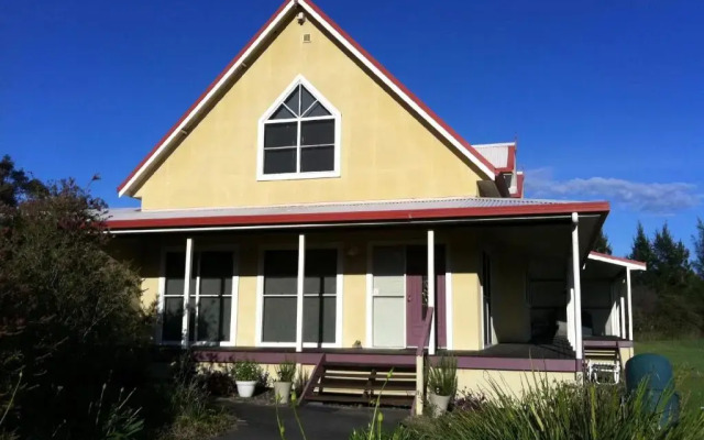 The Residence @ Elbourne Wines