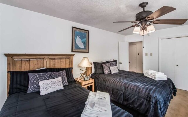 DreamCatcher - Two Bedroom Cabin