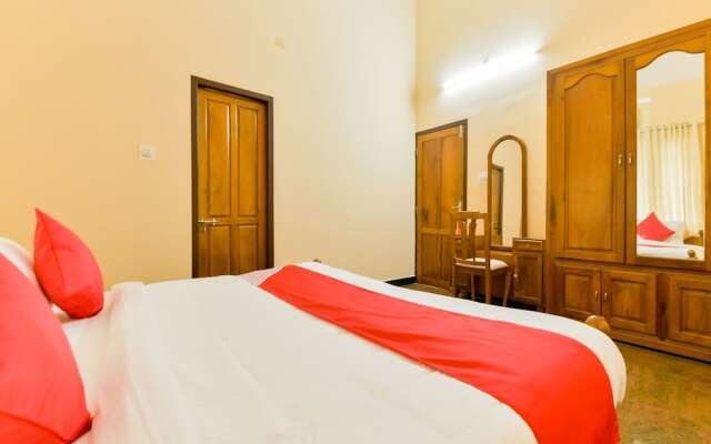 OYO 14638 Home Modern 3 BHK Manjali
