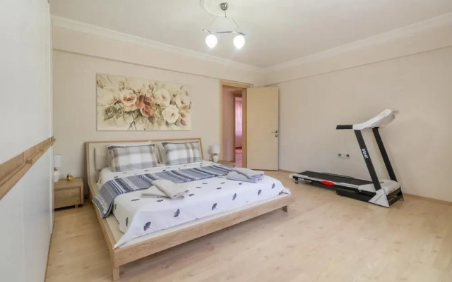 Villa With Pool and Olive Grove in Selimiye