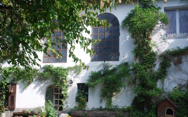 Bed & Breakfast Cascina Cin Cin