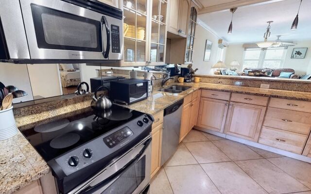 Island Reef Bayside With Private Beach