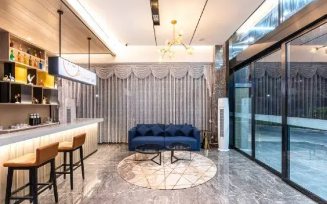 Echarm Hotel (Liuzhou Liunan Wanda Plaza Liuyong Road )