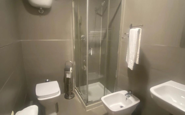 Business Hotel